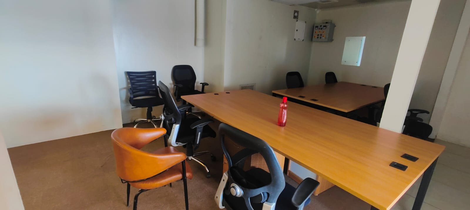 Splendor Spectrum One Meeting Room