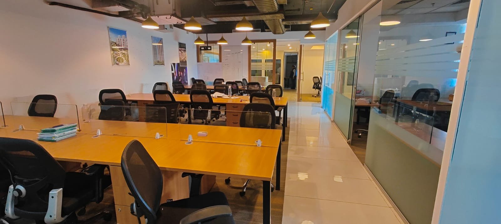 Splendor Spectrum One Workspace